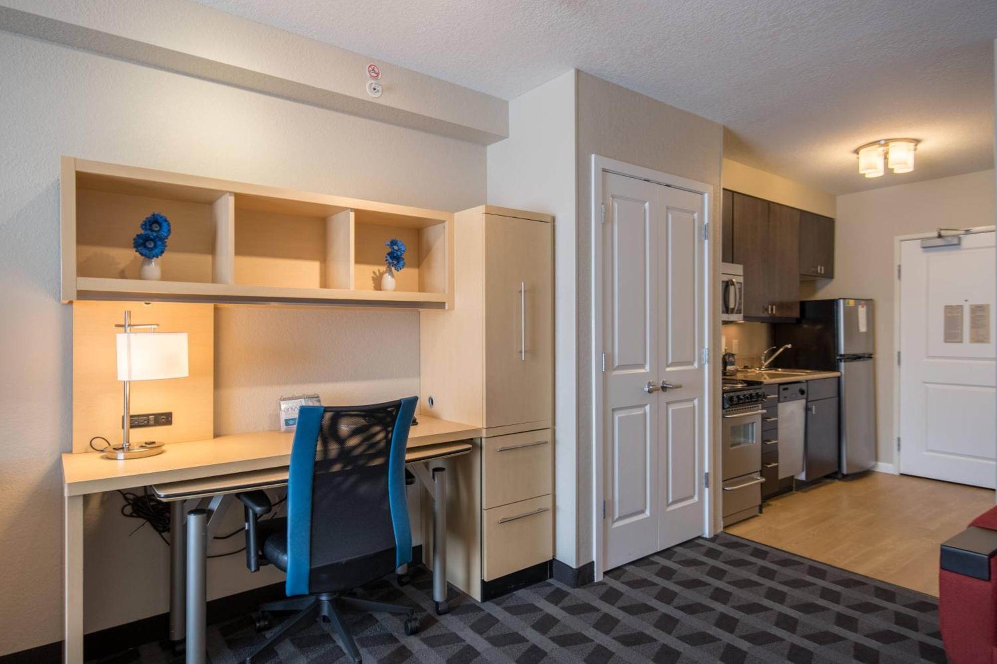 Towneplace Suites By Marriott Provo Orem Exterior foto